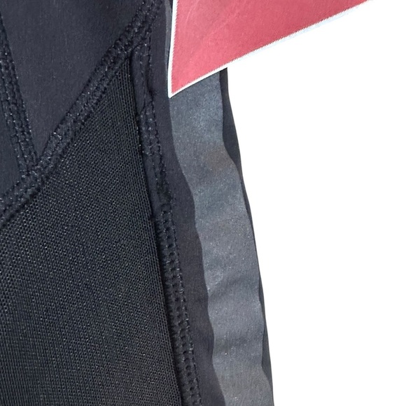 LULULEMON Leggings Womens 8 Black Cropped Reflective Mesh Yoga Athletic Training - Picture 16 of 16